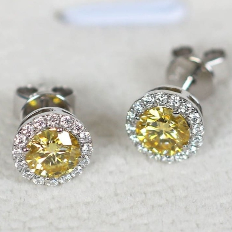 Women's 0.5 Carat Lemon Yellow Moissanite Stud Earrings